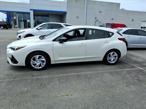 Crystal White Pearl 2024 Subaru Impreza Base