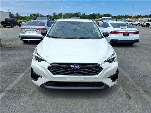 Crystal White Pearl 2024 Subaru Impreza Base