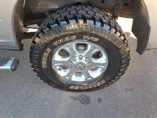 2022 RAM 2500 Big Horn Crew Cab 4x4 6'4' Box