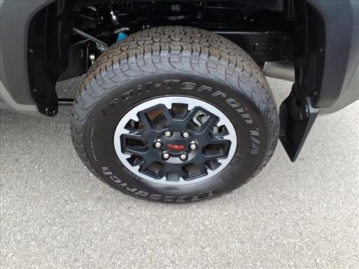 2025 Toyota Tacoma TRD Off Road