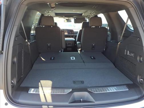 2025 Chevrolet Tahoe 4WD RST