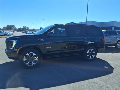 2026 GMC Yukon 4WD AT4