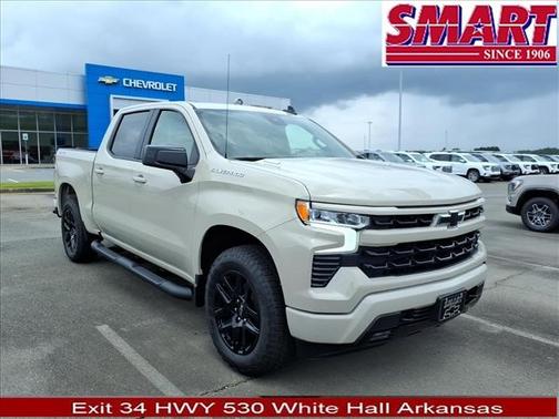 White Sands 2026 Chevrolet Silverado 1500 RST