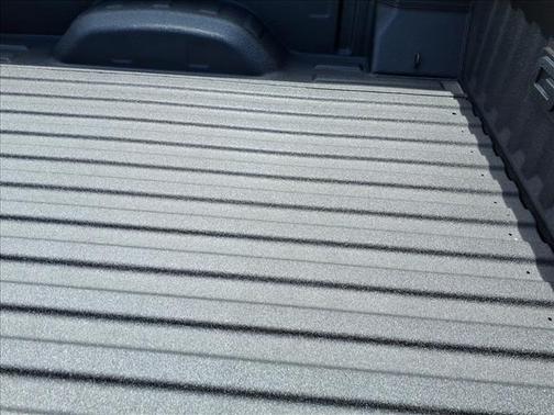 Summit White 2026 GMC Sierra 2500 SLE