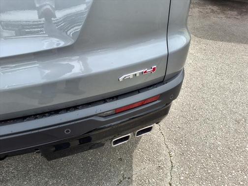 2025 GMC Acadia AWD AT4