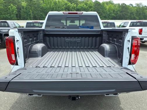 Summit White 2026 GMC Sierra 1500 SLT