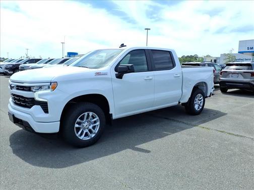 Summit White 2026 Chevrolet Silverado 1500 RST