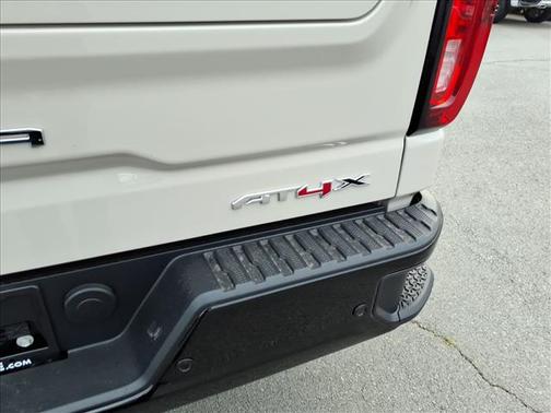 Summit White 2026 GMC Sierra 1500 AT4X