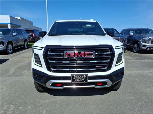 Summit White 2026 GMC Yukon 4WD AT4
