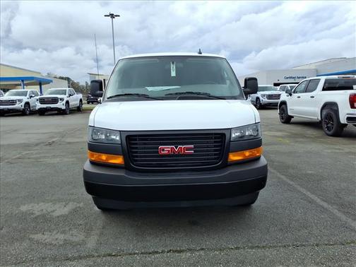 2025 GMC Savana 2500 Work Van