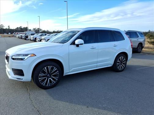 2020 Volvo XC90 T5 Momentum