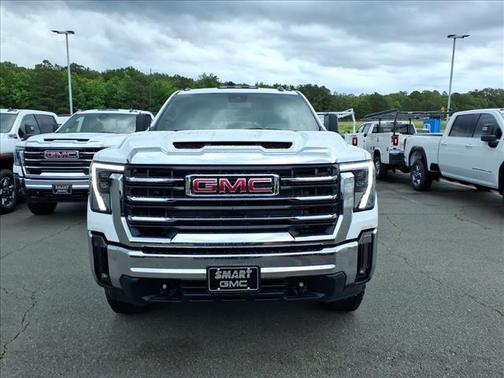Summit White 2026 GMC Sierra 2500 SLE