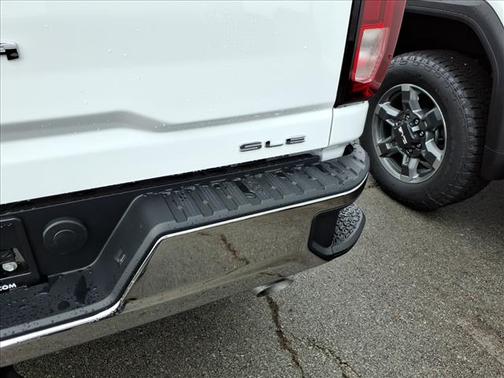 Summit White 2026 GMC Sierra 2500 SLE