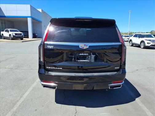 2023 Cadillac Escalade ESV Premium Luxury