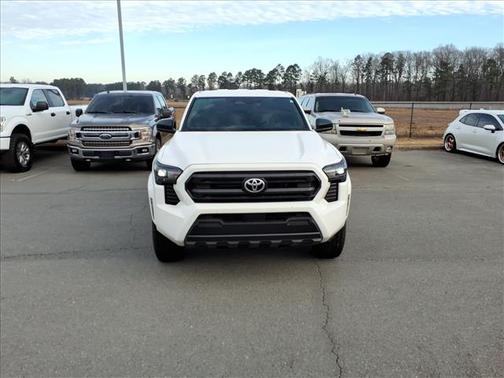 2024 Toyota Tacoma SR