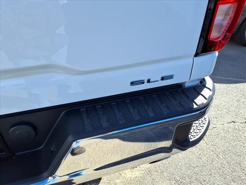 2026 GMC Sierra 2500 SLE