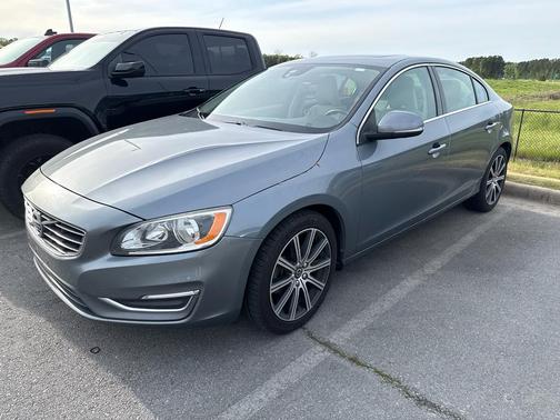 2017 Volvo S60 Inscription T5