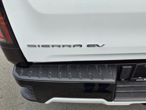 2025 GMC Sierra EV Max Range Denali