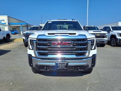 2025 GMC Sierra 2500 SLE