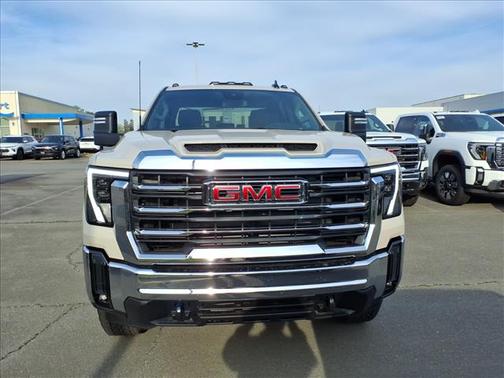 Coastal Dune 2026 GMC Sierra 2500 SLE