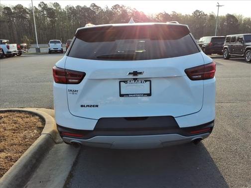 Summit White 2024 Chevrolet Blazer 3LT