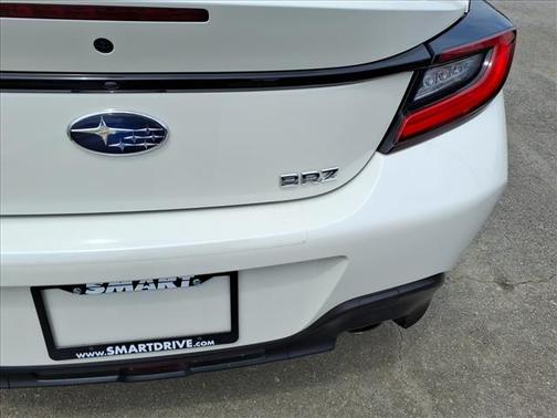 Crystal White Pearl 2023 Subaru BRZ Limited