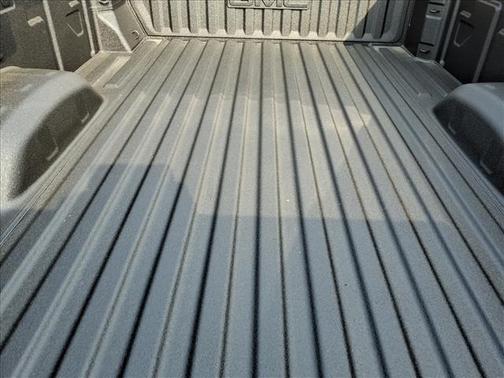 2026 GMC Sierra 2500 SLE