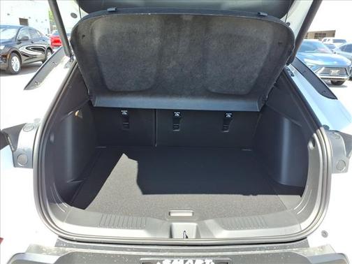 Summit White 2026 Buick Envista Preferred FWD