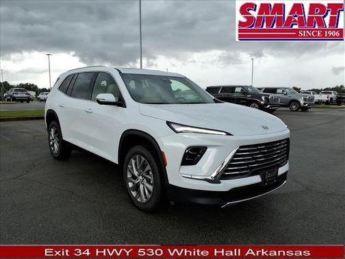 Iridescent White Tricoat 2026 Buick Enclave Preferred FWD