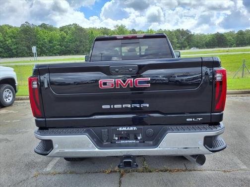 2025 GMC Sierra 2500 SLT