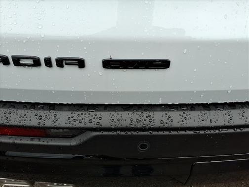 2026 GMC Acadia Elevation AWD