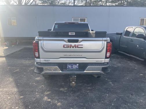 2022 GMC Sierra 2500 SLE