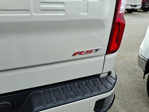 White Sands 2026 Chevrolet Silverado 1500 RST