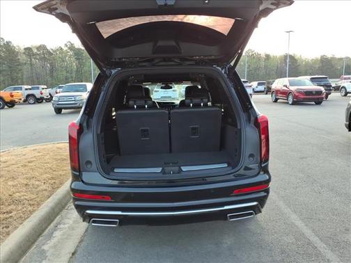 Stellar Black Metallic 2022 Cadillac XT6 Premium Luxury FWD