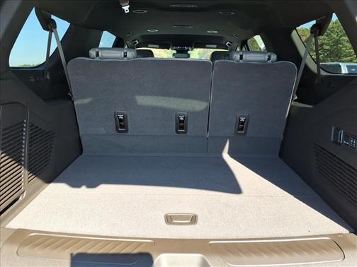 2026 GMC Yukon XL 4WD Elevation