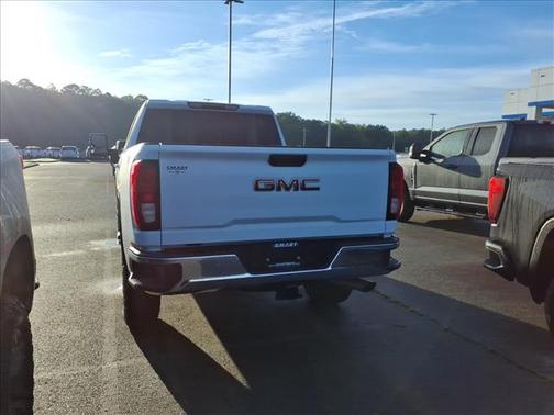 Summit White 2024 GMC Sierra 2500 SLE