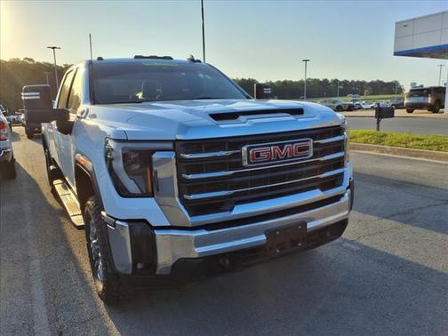 2024 GMC Sierra 2500 SLE