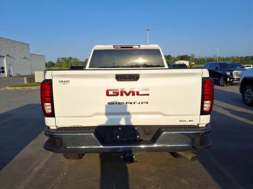 2024 GMC Sierra 2500 SLE