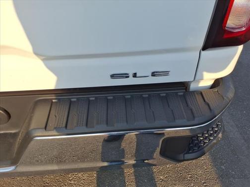 2024 GMC Sierra 2500 SLE