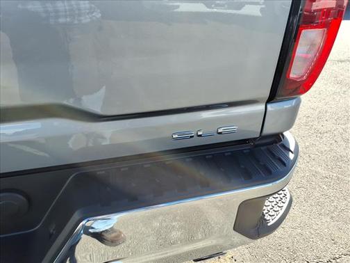 2026 GMC Sierra 2500 SLE