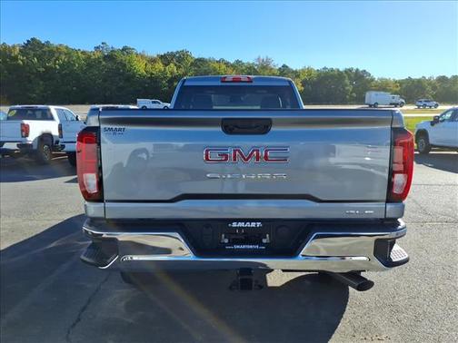 2026 GMC Sierra 2500 SLE