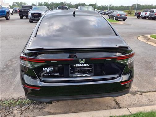 2024 Honda Accord LX 1.5T