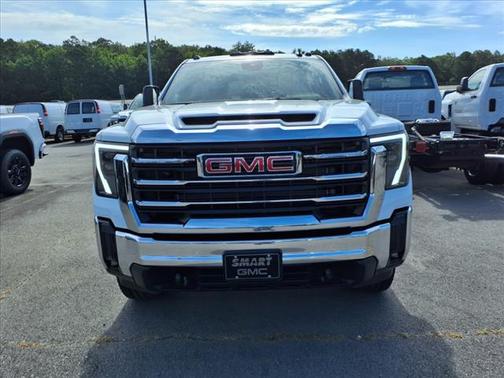 2025 GMC Sierra 2500 SLE