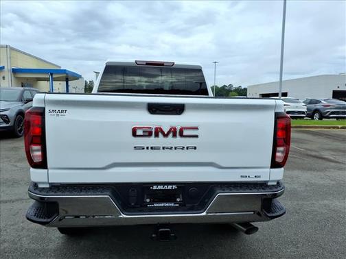 Summit White 2026 GMC Sierra 2500 SLE