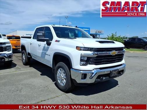 Summit White 2026 Chevrolet Silverado 2500 LT