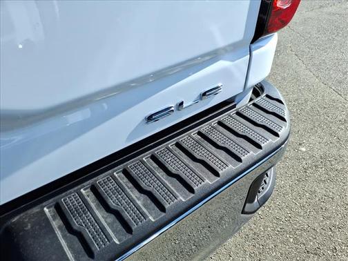 2026 GMC Sierra 2500 SLE