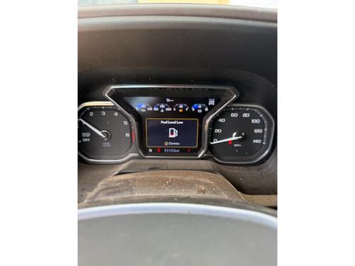 White Frost Tricoat 2021 GMC Yukon SLT