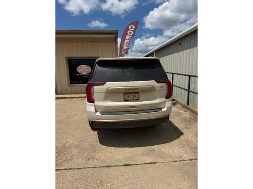 White Frost Tricoat 2021 GMC Yukon SLT