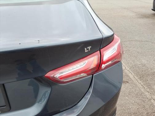 2020 Chevrolet Malibu FWD LT