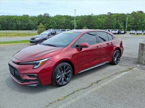 Ruby Flare Pearl 2026 Toyota Corolla SE